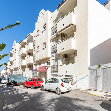 797 Holiday Rentals - Piso Para 3 En La Carihuela Con Piscina Torremolinos Esterno foto
